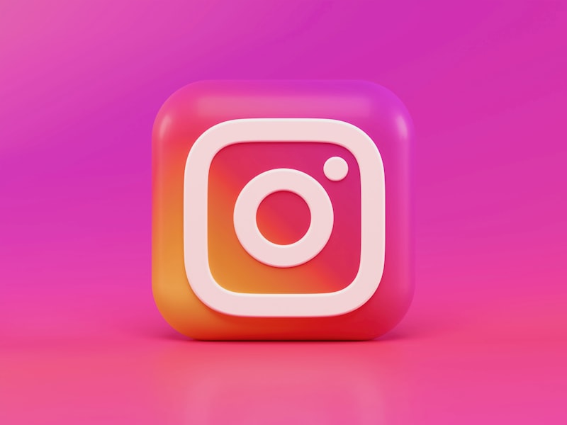 Ilustrasi iklan Instagram untuk bisnis