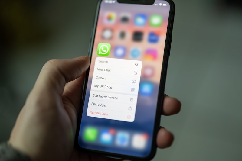 Pelanggan bertanya produk via WhatsApp Business