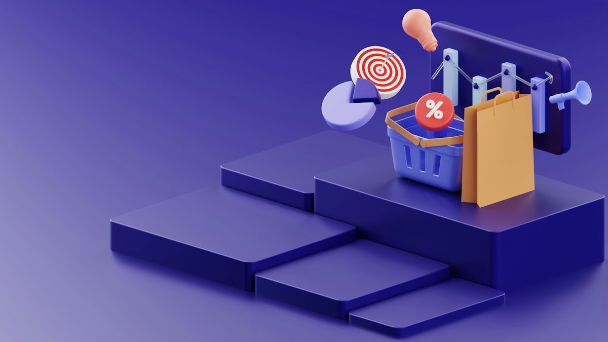 Strategi kombinasi marketplace dan website sendiri sebagai satu target penjualan
